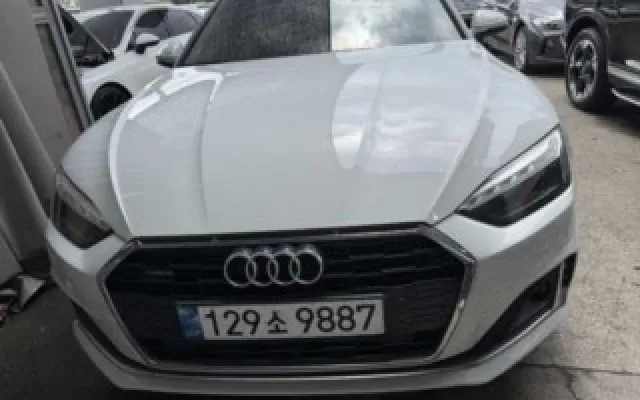 GV80쿠페전기차 중고차 A5 (F5) 40 TFSI 콰트로 스포트백 매물 사진 4 - 2025/02 28,912km